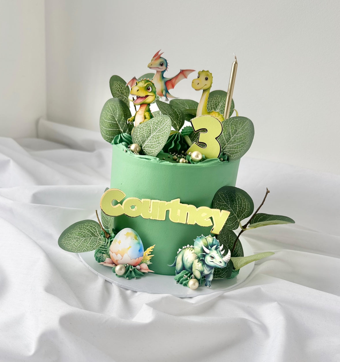 Baby dinosaur didi cake