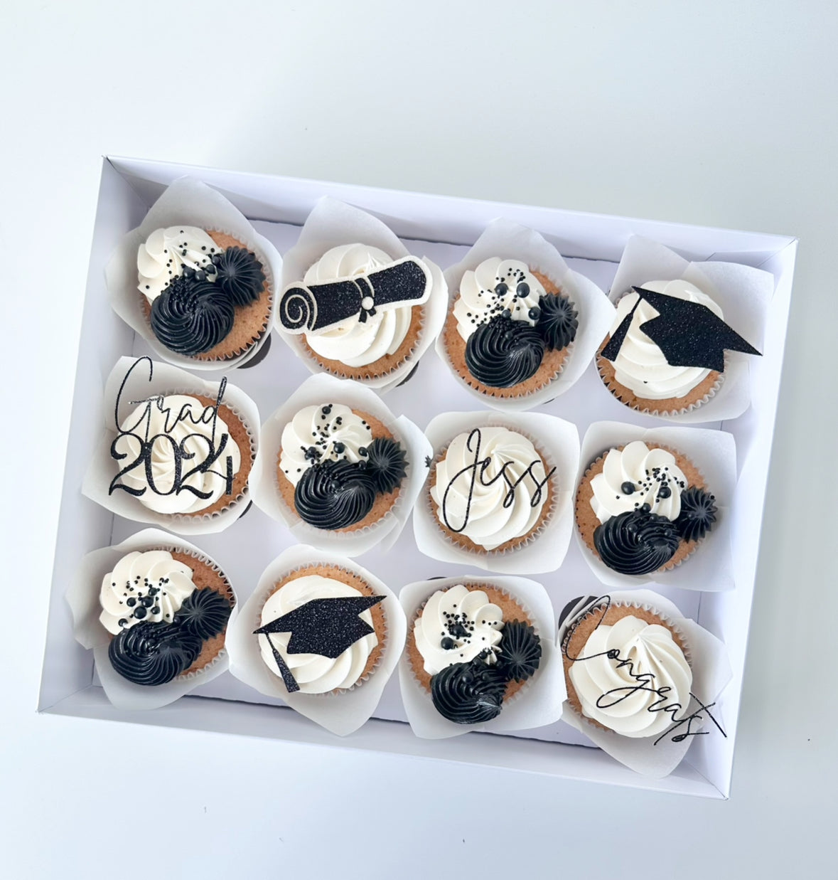 Graduation cupcakes