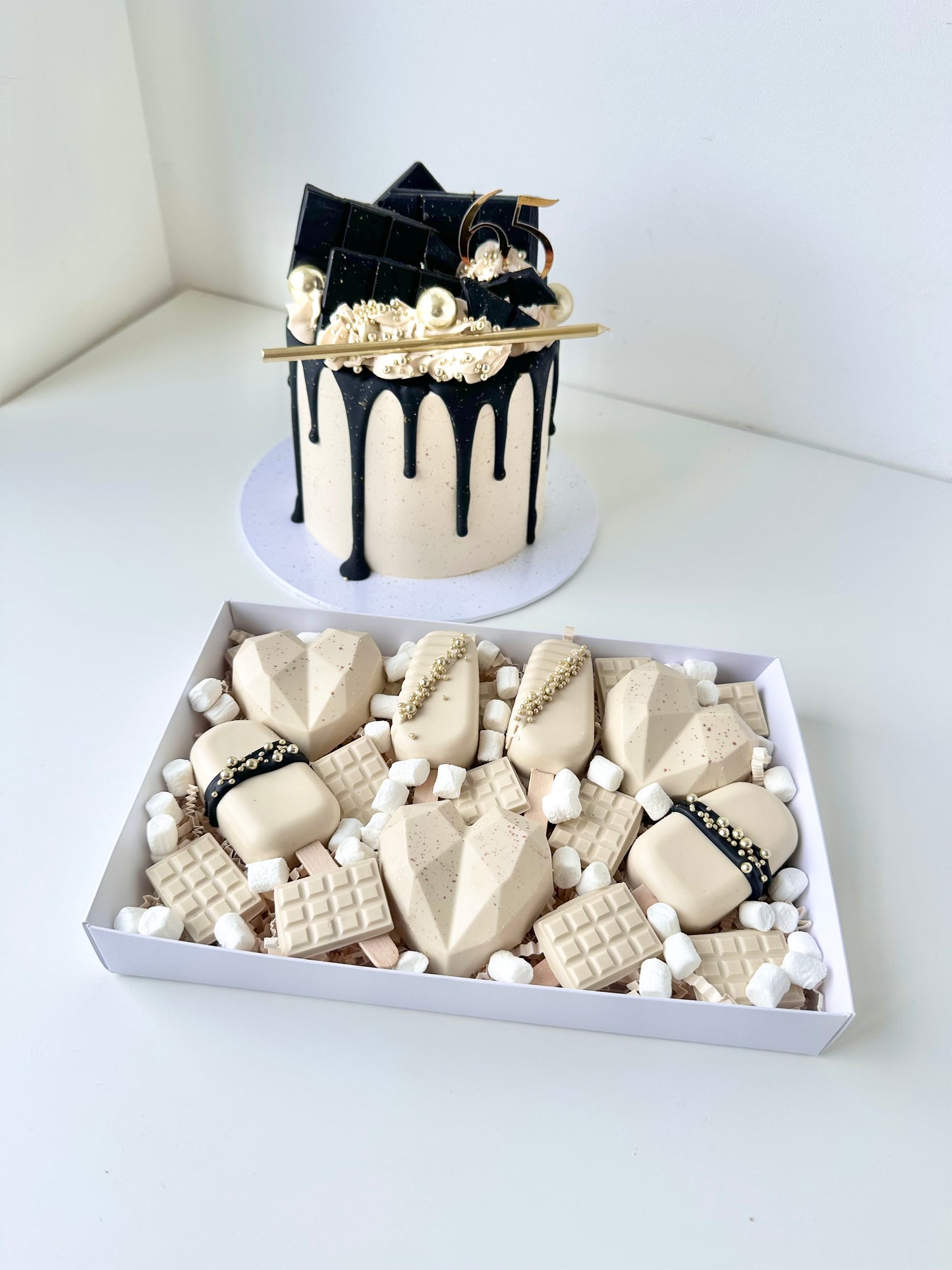 Baby Drip & Cakesicle gift box