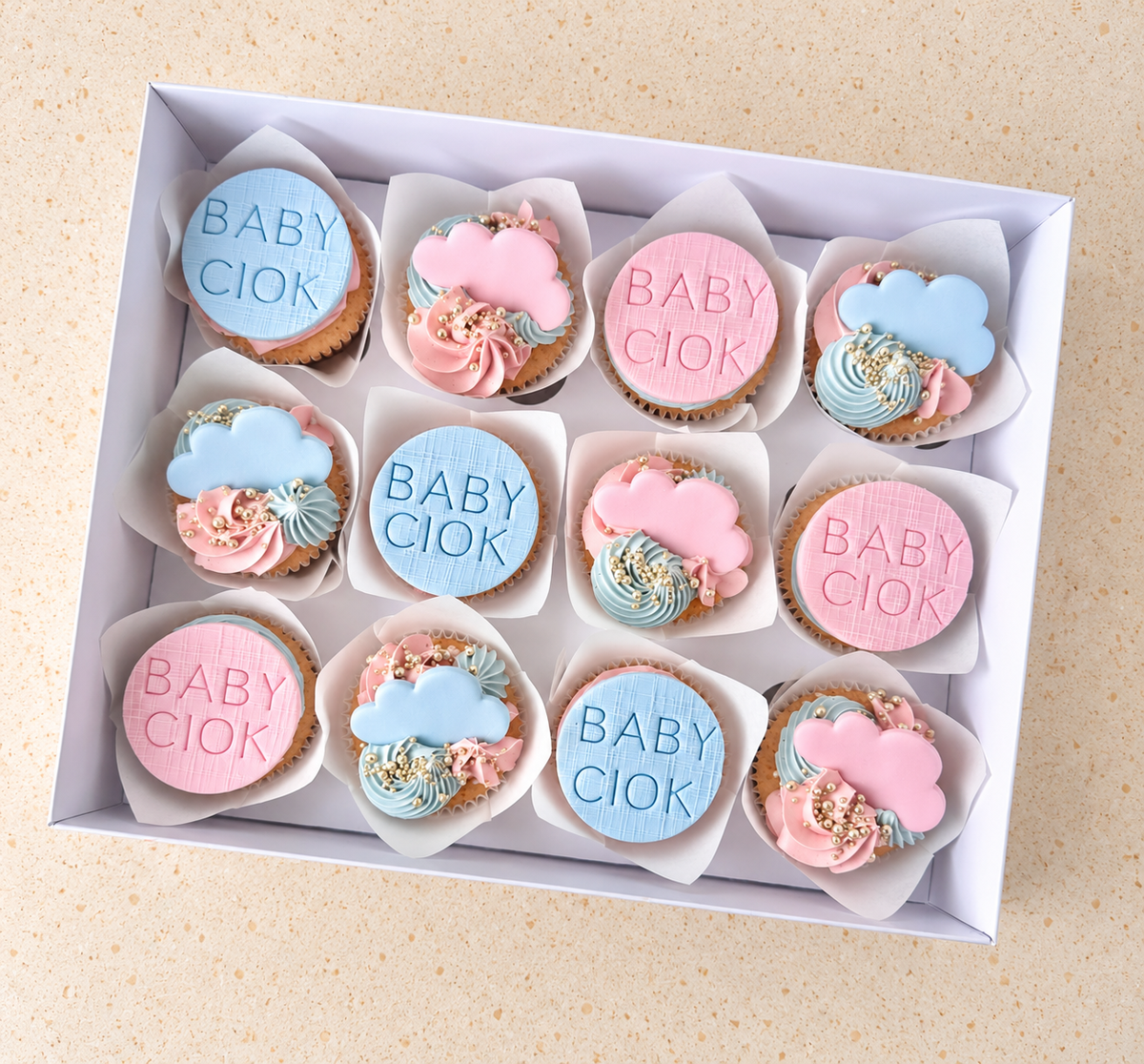 Gender reveal cupcakes