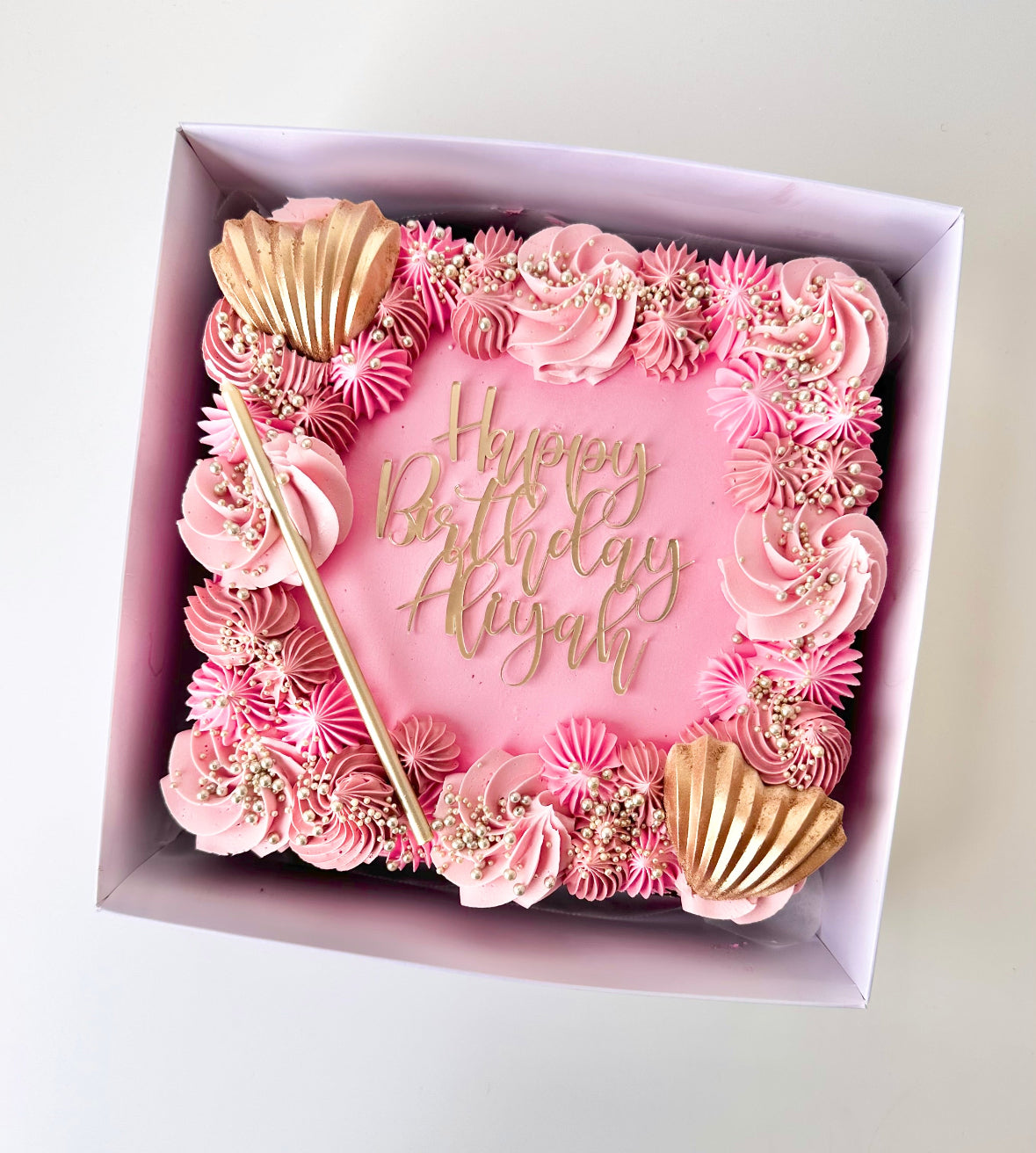 Square sheet cake