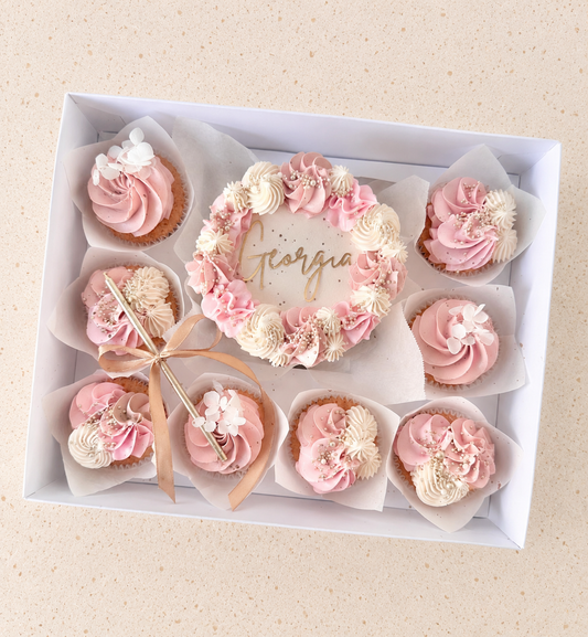 Bento cake with 8 cupcakes