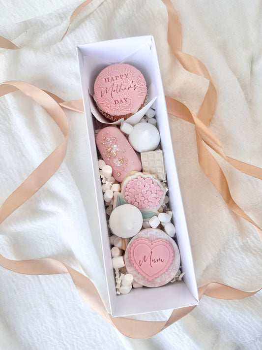 Mother’s Day mini treatbox