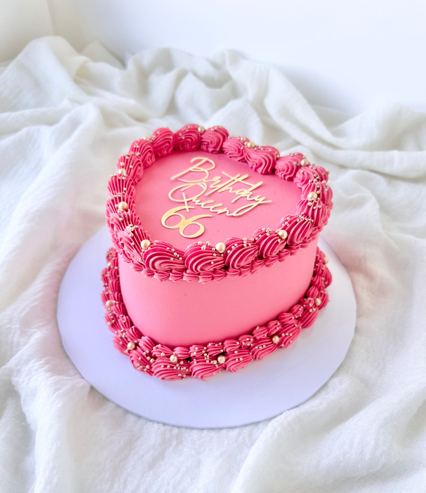 Mini heart cake