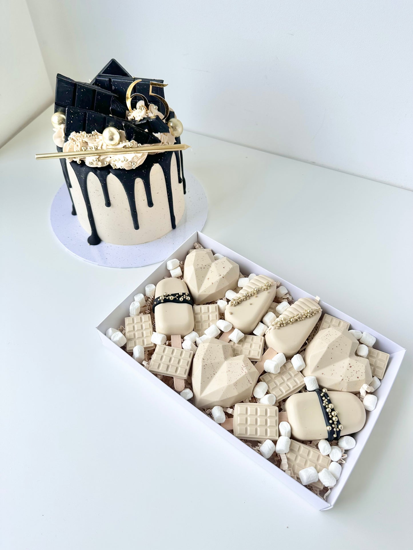 Baby Drip & Cakesicle gift box