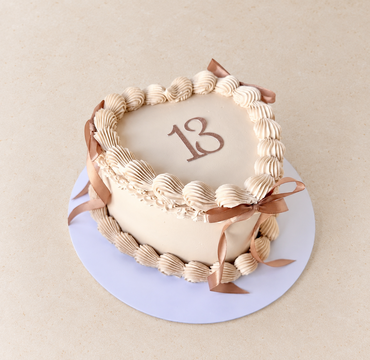 Mini heart bow cake
