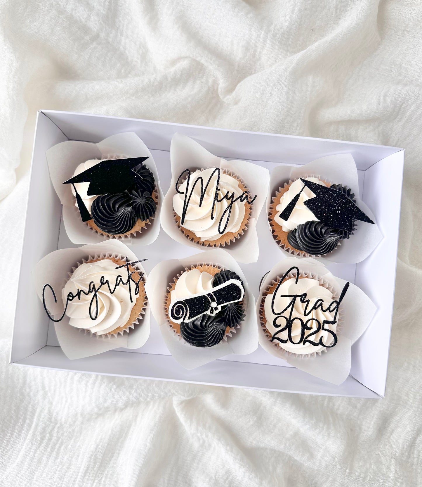 Graduation cupcakes
