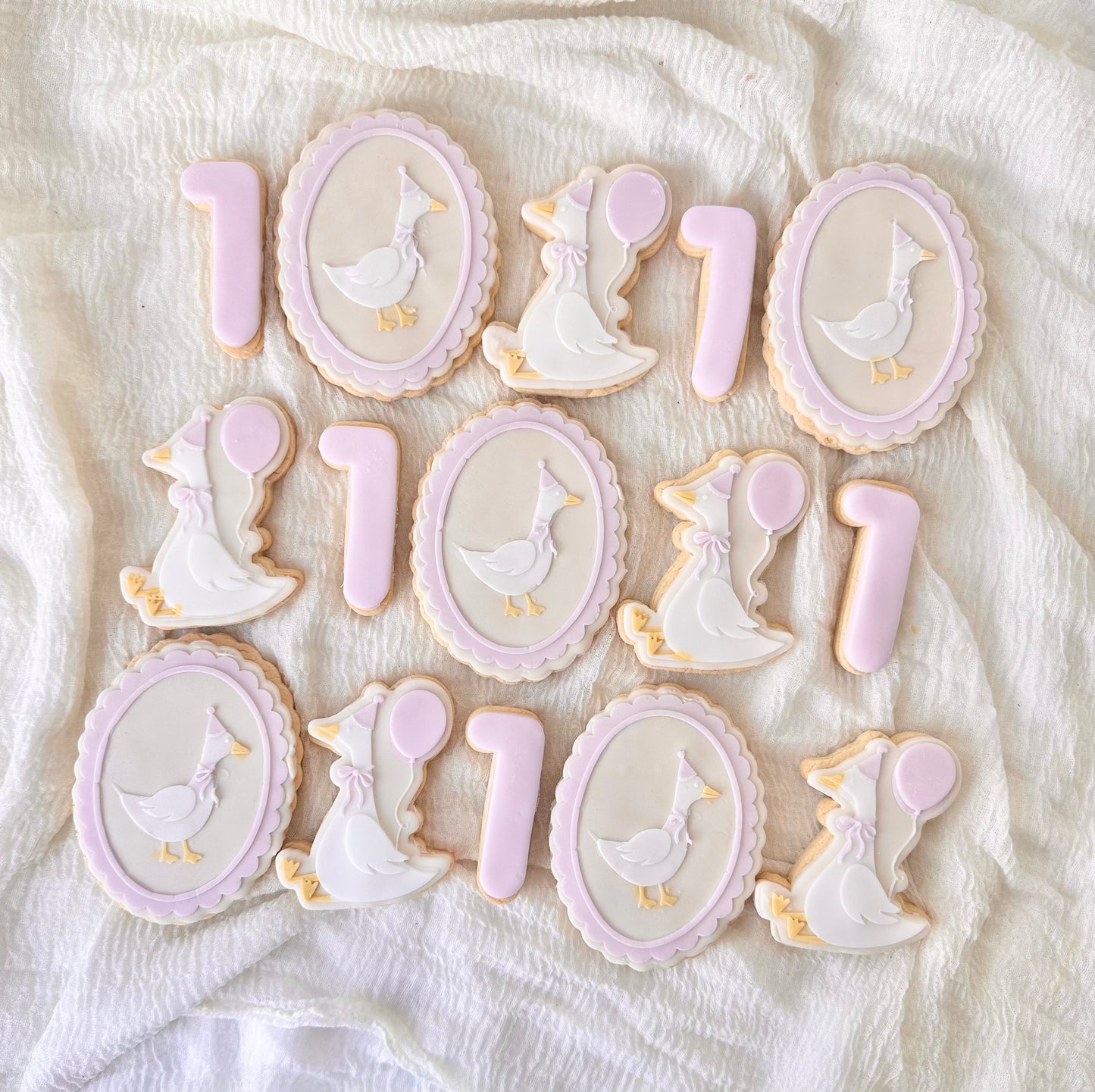 Goose themed biscuits