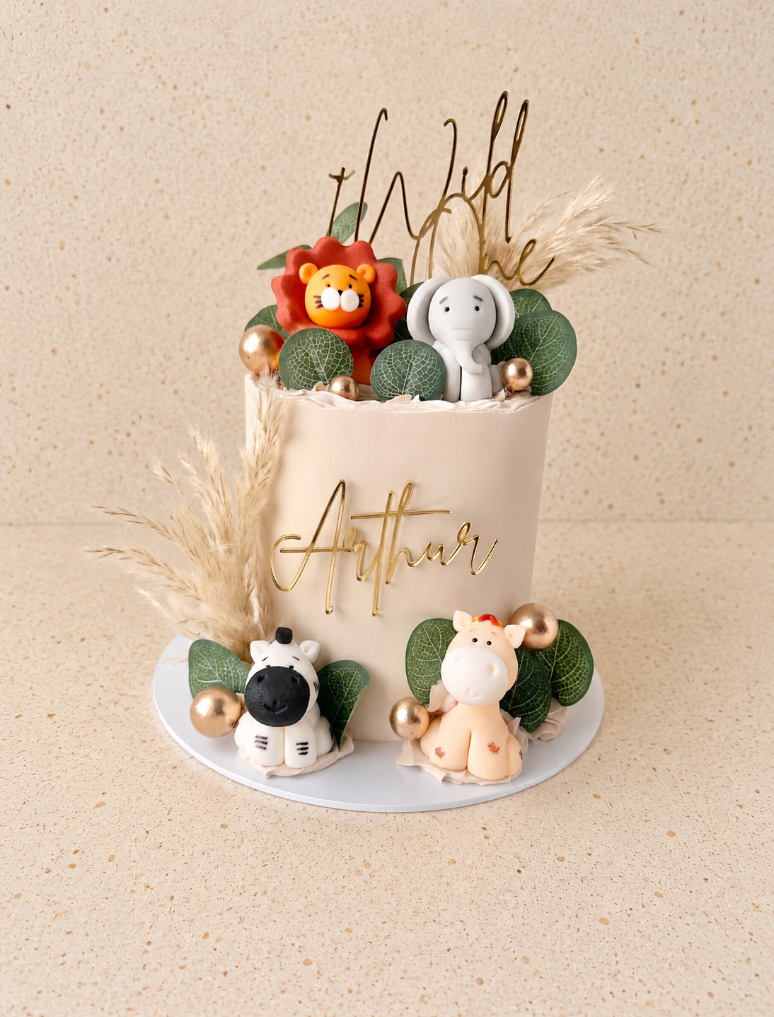 Safari Cake with fondant animals