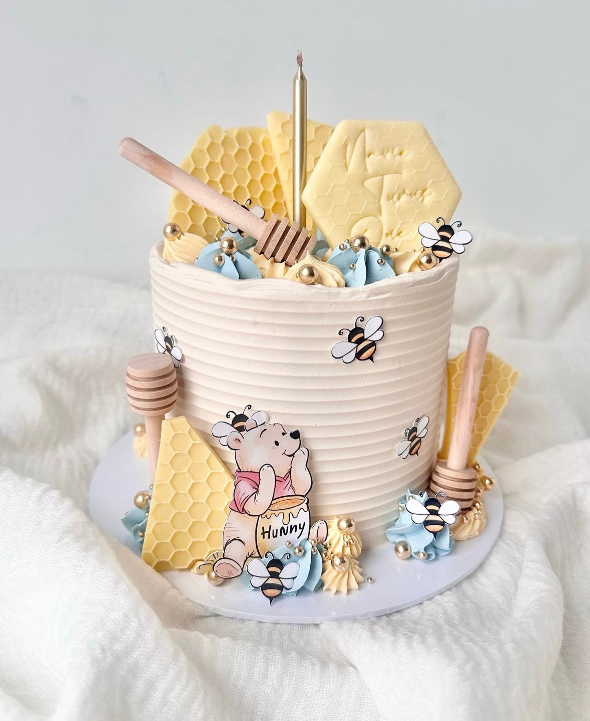 Winnie the Pooh themed cake