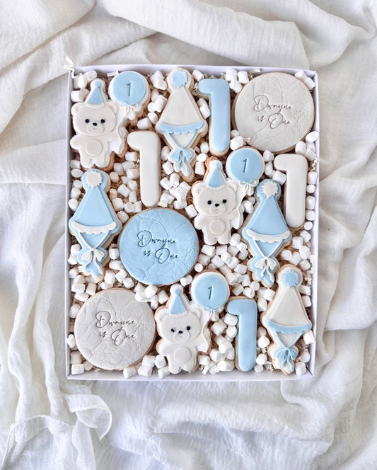 Teddy bear birthday shortbread box
