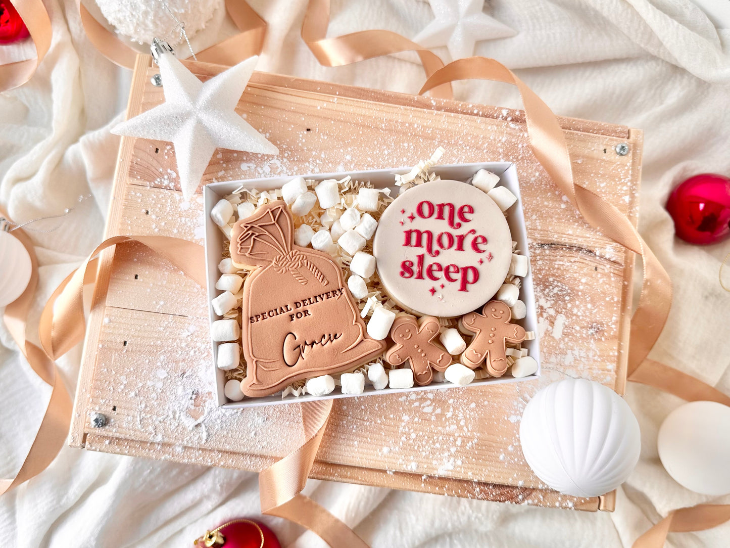 One more sleep shortbread box