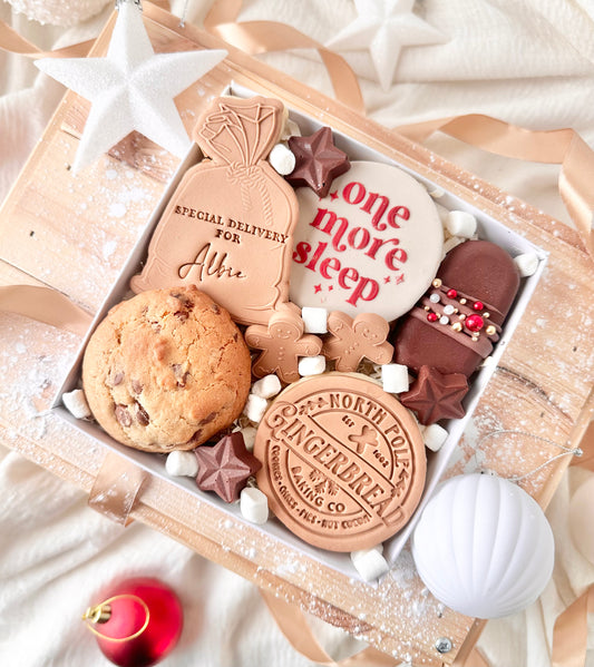 One more sleep mini treatbox