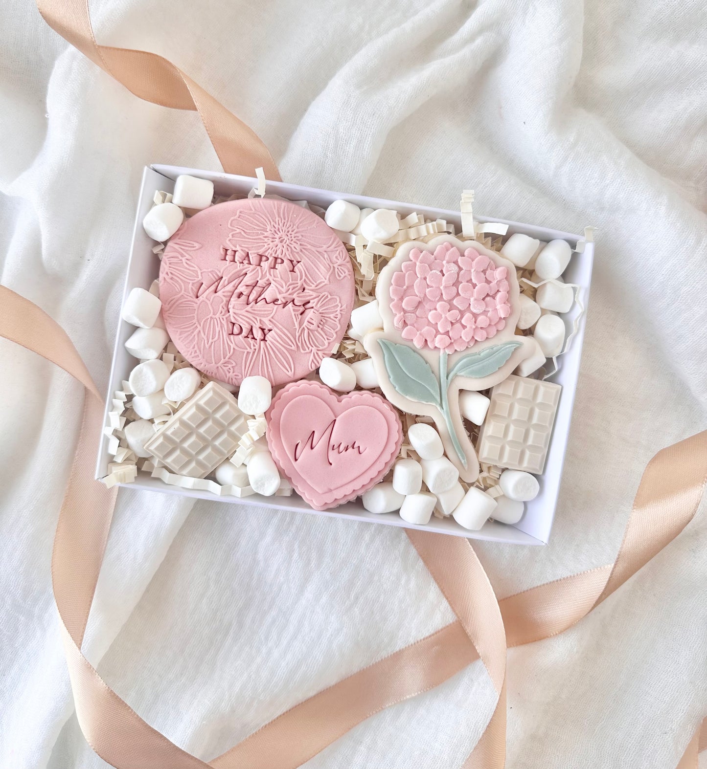 Mother’s Day shortbread box