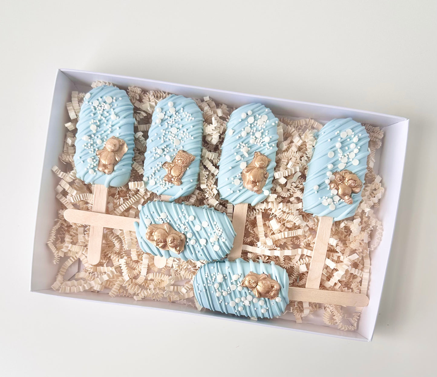Cupcakes & Cakesicles bundle