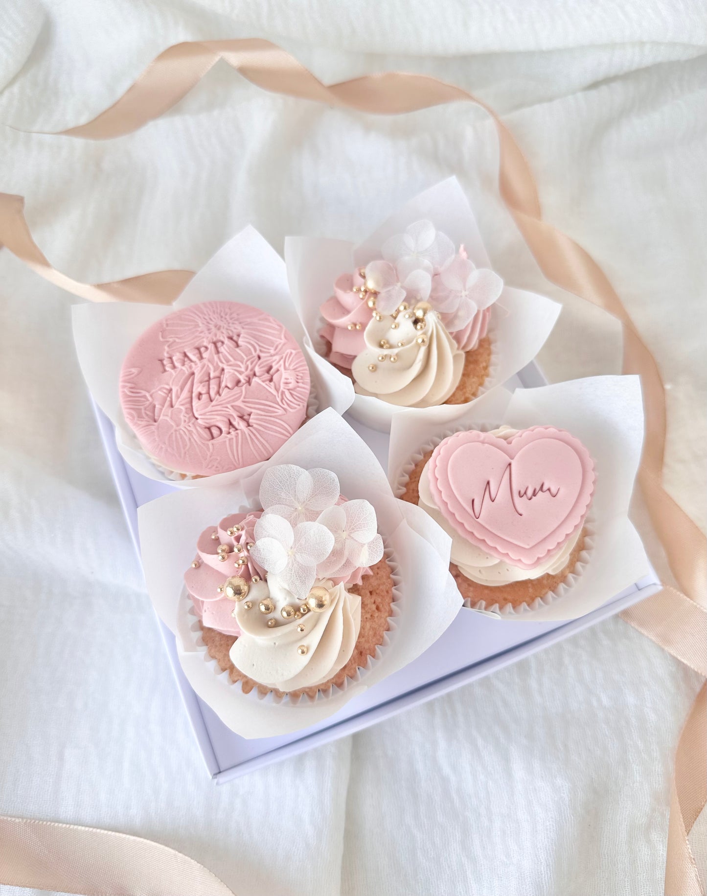 Mother’s Day cupcakes