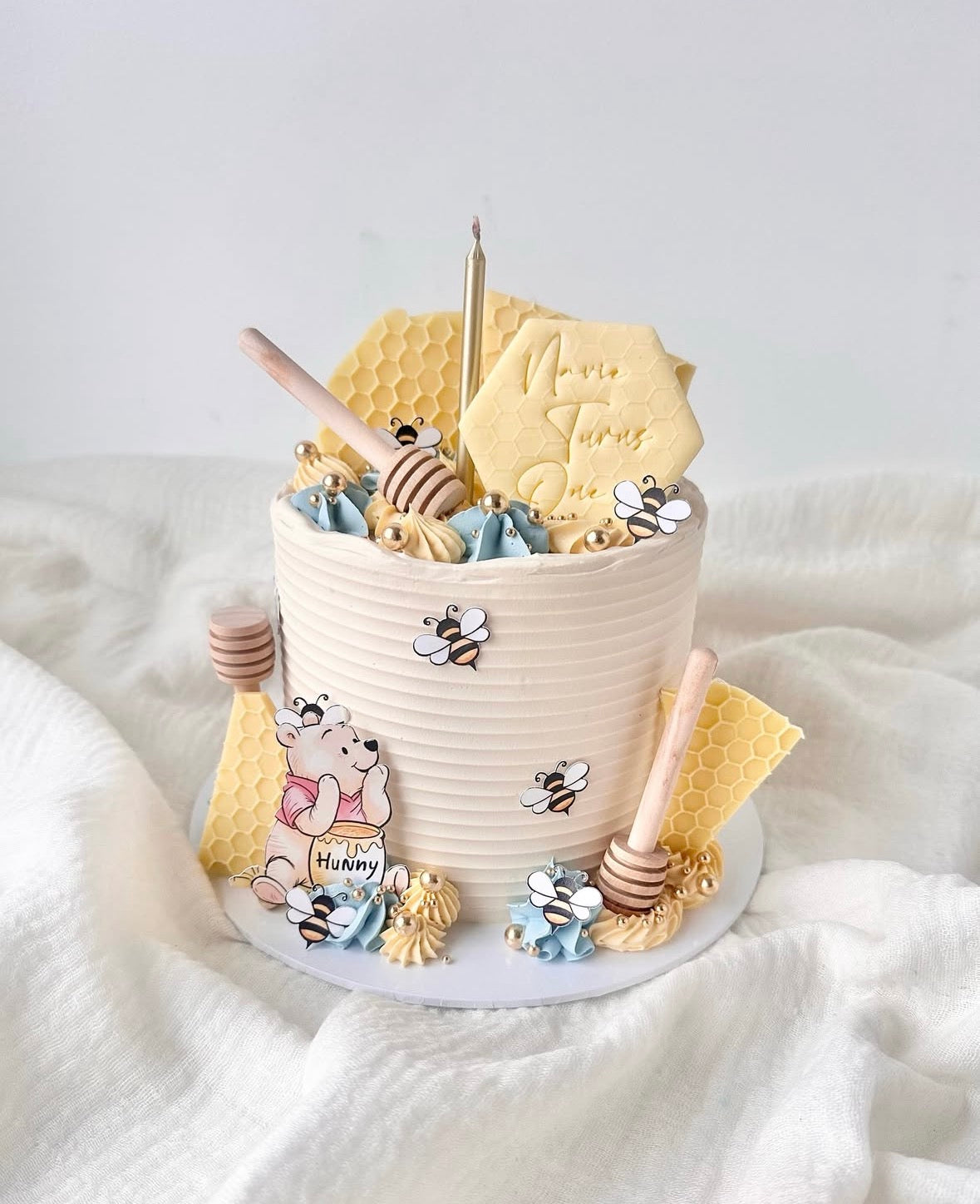 Winnie the Pooh themed cake