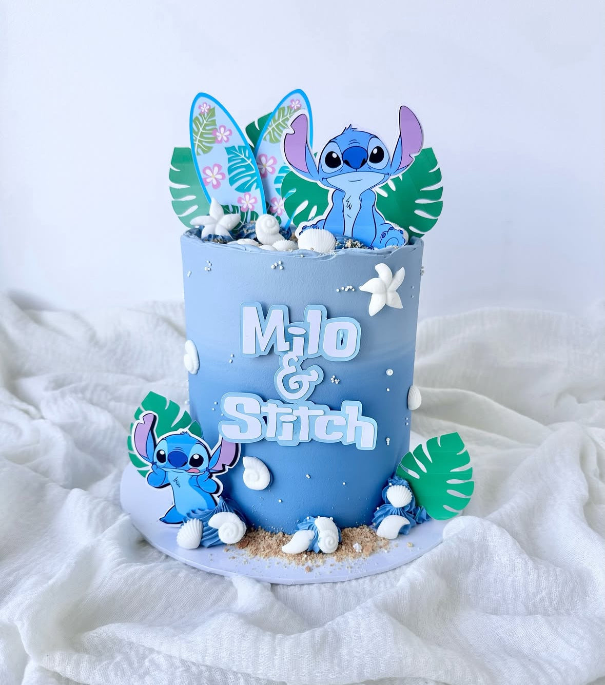 Stitch themed cake