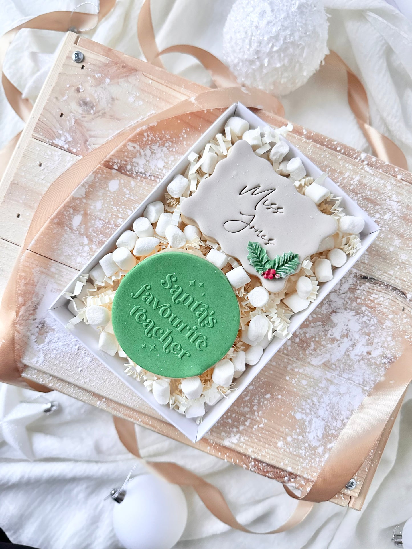 Santas favourite teacher personalised shortbread box